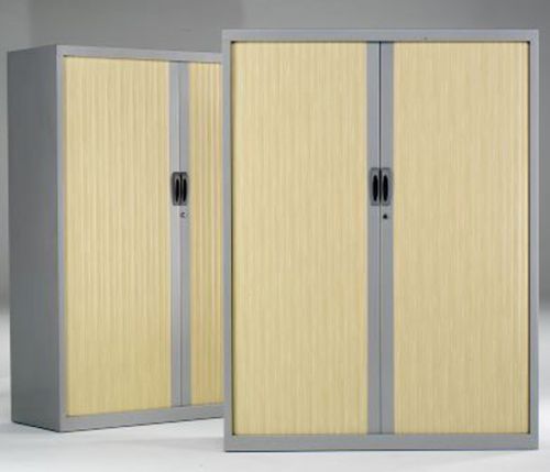 Armario 160x102x45 cm.